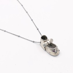 純銀黏土可愛造型項鍊 - 寶寶鞋子 純銀黏土可愛造型項鍊 - 寶寶鞋子