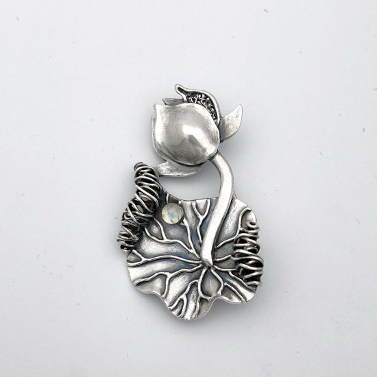 純銀黏土玻璃水珠胸針 針筒拉花 荷花與葉