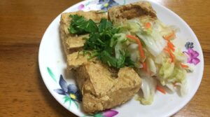 Read more about the article 蕭家下港脆皮臭豆腐 中和區美食